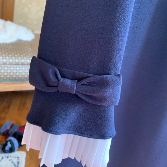 Sharagano bow sleeve dress. NWT.‎ Retail 100 - Picture 5 of 11